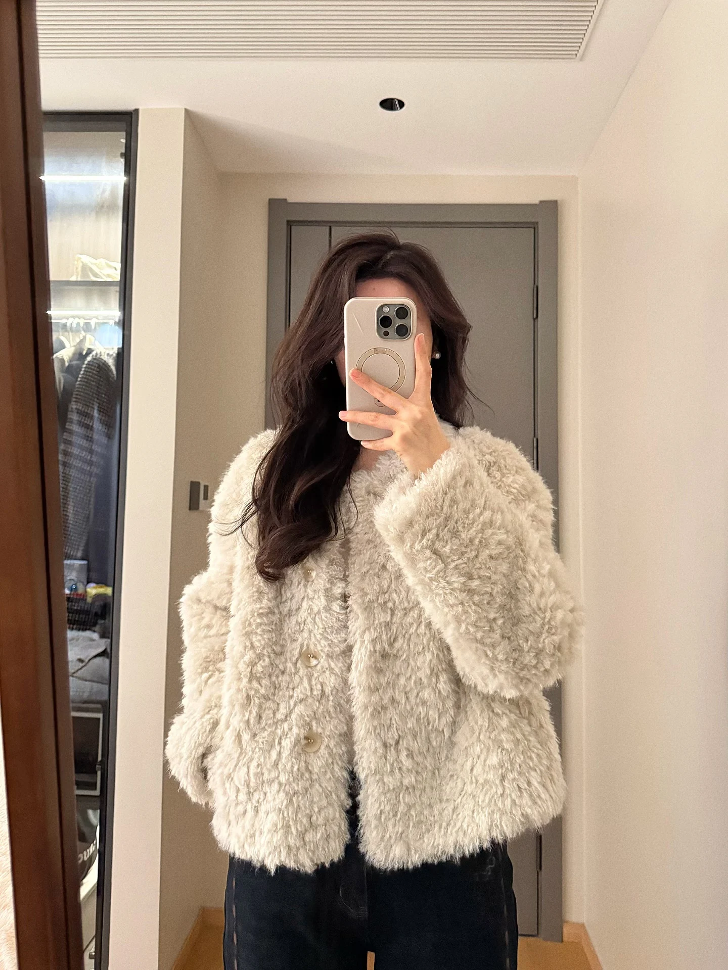 

WENDY Korean Sle Lamb Fur Jaet Women's Loose Thi Warm Inteated Leather Fur Coat Youth Faion Winter Collection
