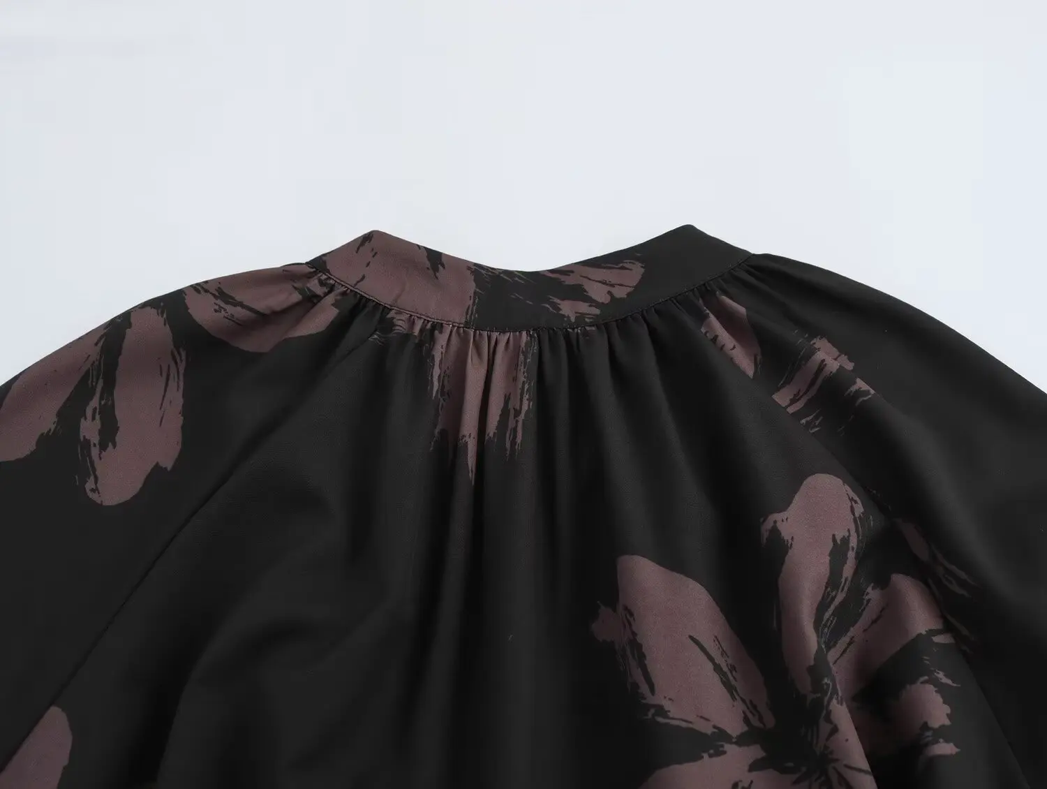 PBZA Vestido feminino midi com decote em V e manga curta com cinto e amarração em camadas com estampa floral para o verão para um visual chique e breezy