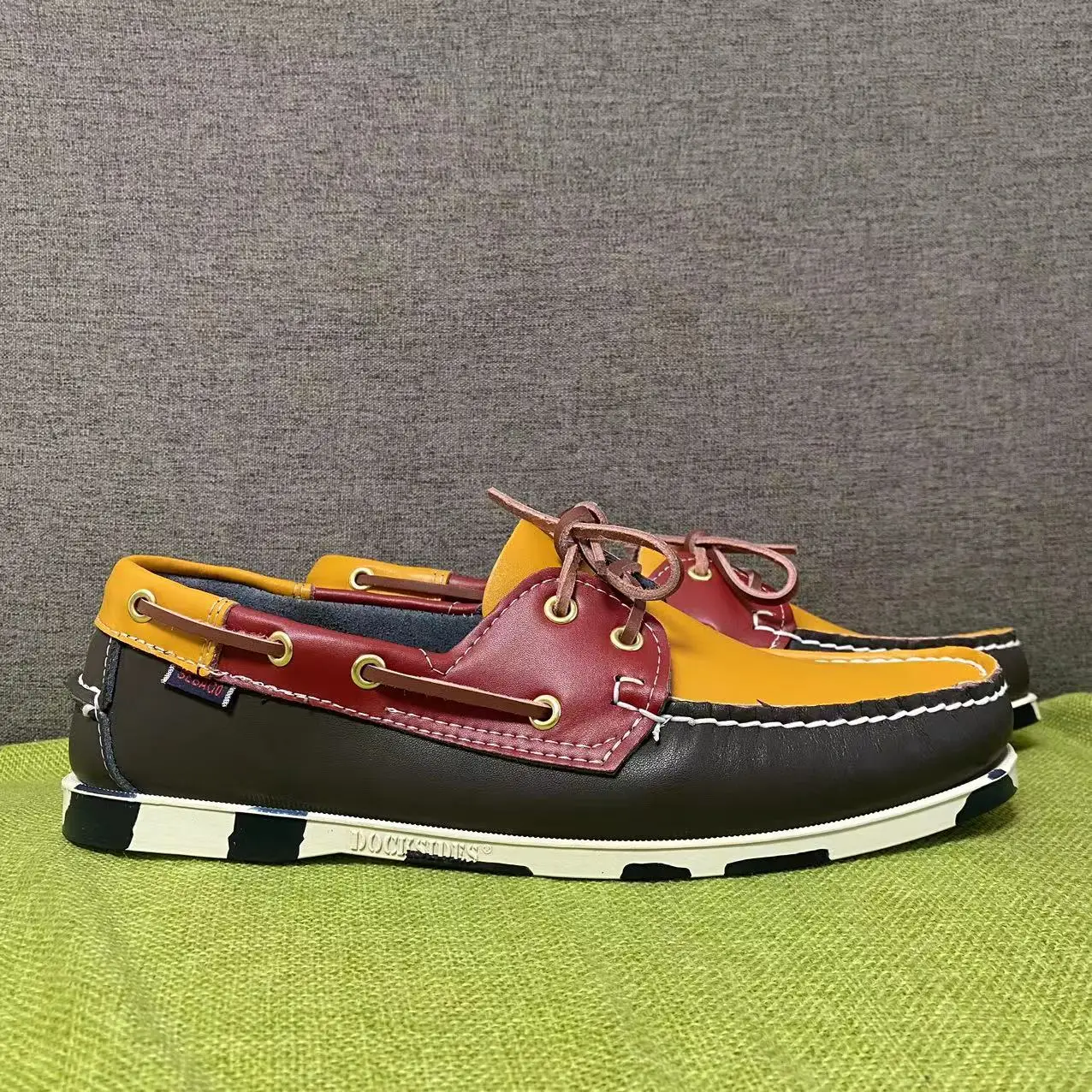 

Men Authentic Sebago Docksides Shoes - Premium Genuine Leather Moc Toe Lace Up Boat Shoes AC748