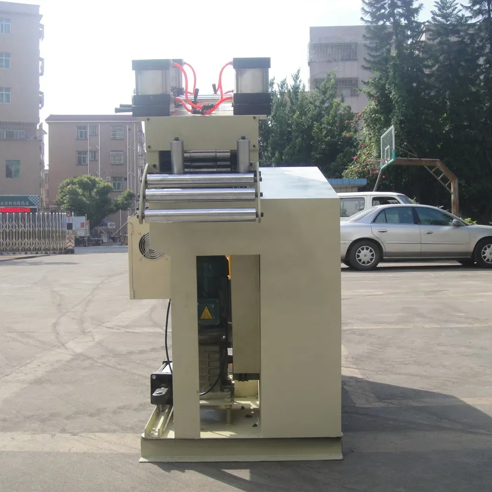 Mesin Pelurus Gulungan Otomatis Pneumatik, Mesin Pelurus Logam Strip Baja, Komponen Inti Motor