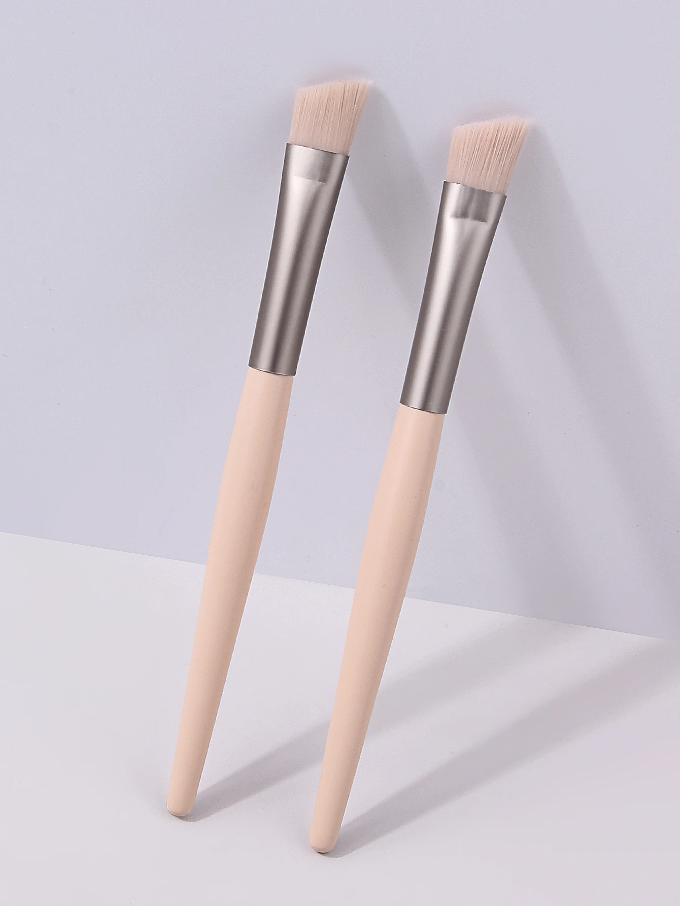 2Pcs Angled Eyebrow Brushes, Professional Slanted Edge Cosmetic Brush for Filling & Shaping Brows, Daily Eye Makeup Beauty Tool