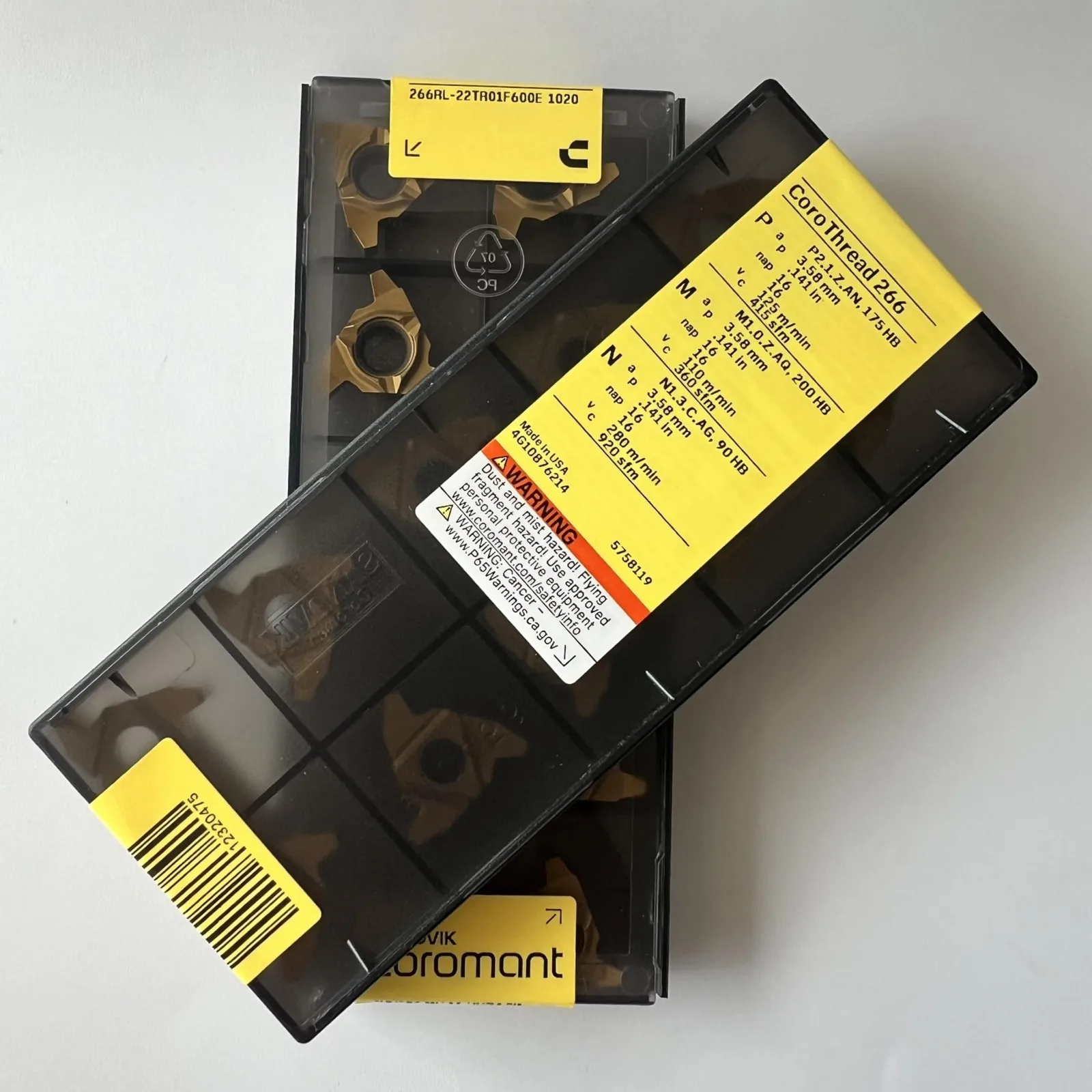 

SANDVIK / 266RL-22TR01F600E 1020 / Original Swedish hard alloy blade 10 Pcs