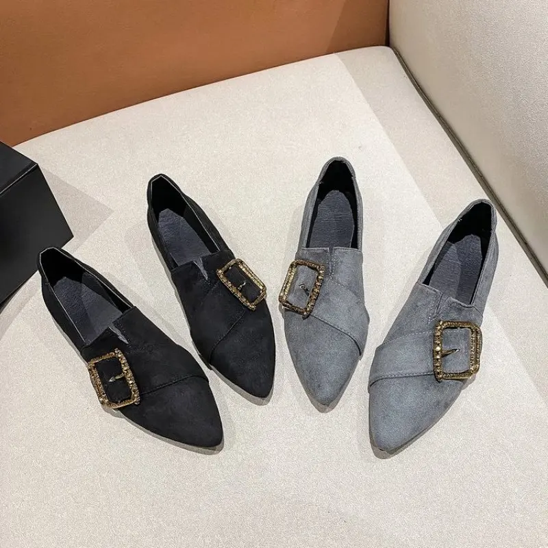 Casual Female Shoes Brand Women Pendant Decor Leather Comfort Loafers New Fashion Flattie Ladies Round Toe Slip-on Walk Shoes 43