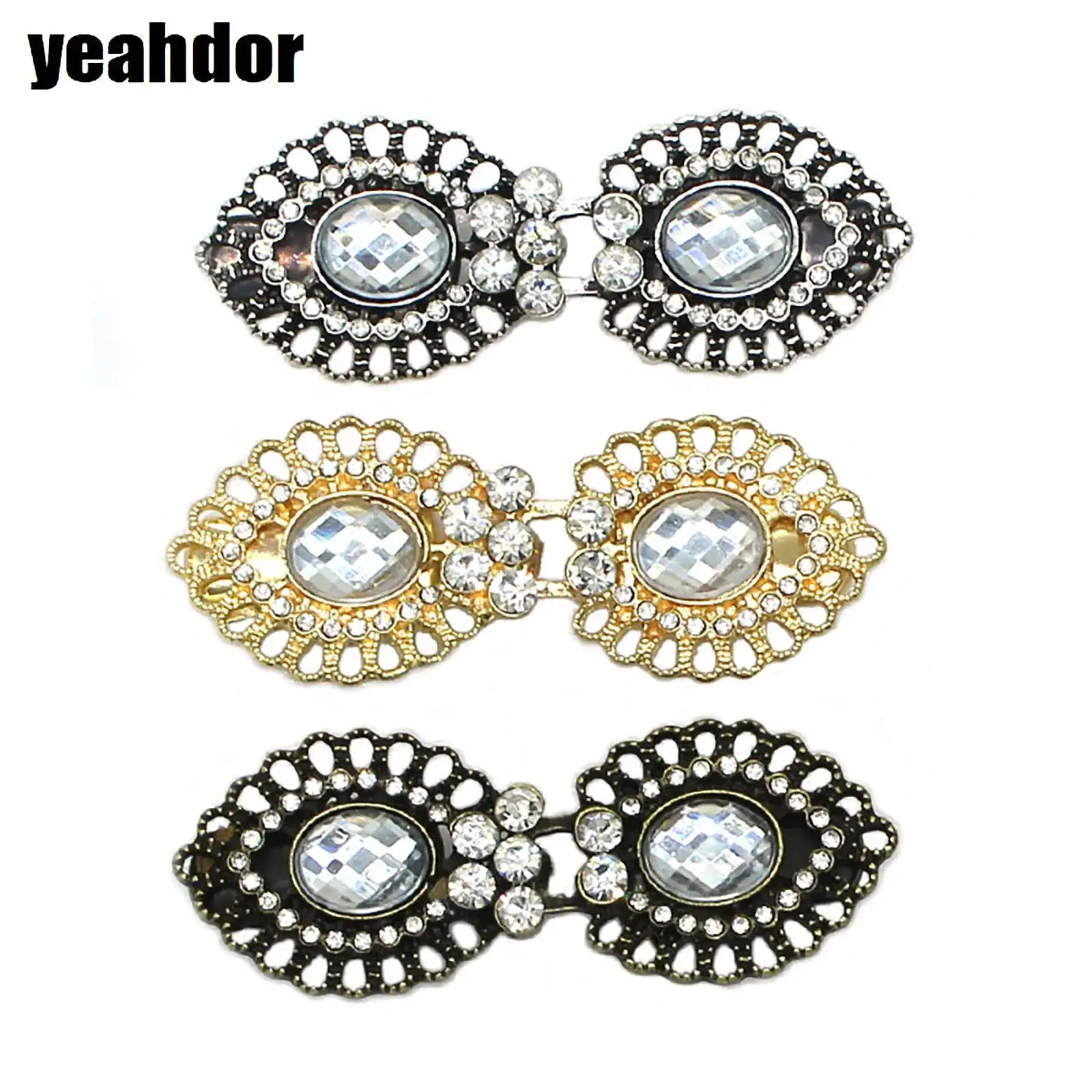 

3Pcs Women Vintage Clip Retro Metal Anti-slip Exquisite Fake Diamond Buckle Button for Clothes Fixing And Decoration