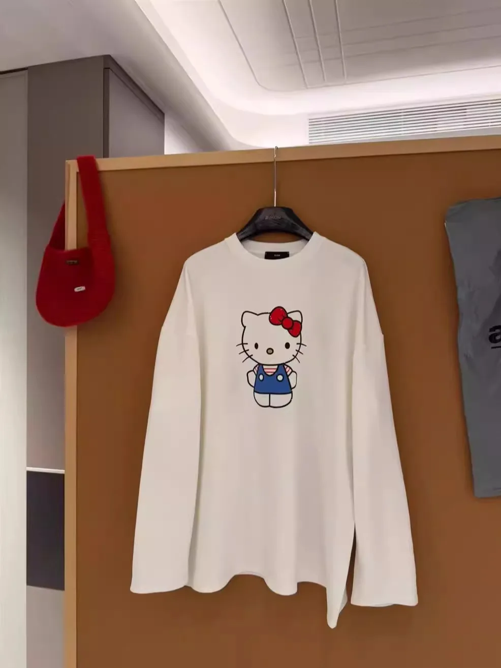 Camiseta Larga de Manga Larga con Estampado de Dibujos Animados, Estilo Coreano, Informal, para Mujer, Color Blanco, Cuello Redondo, Ajuste Holgado, Nueva Colección Otoño Invierno de Dongda Gate