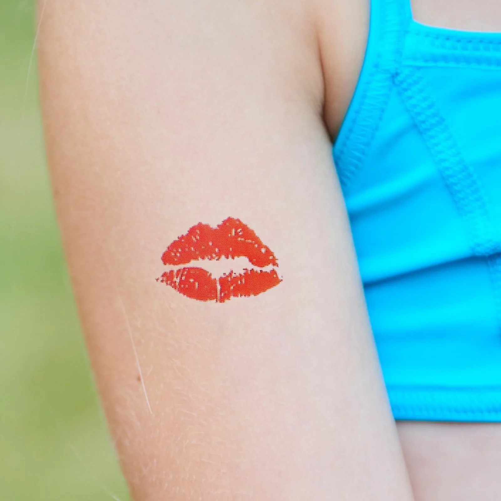 

6 Pcs Red Lip Temporary Tattoo Stickers Waterproof Body Decorations Safe Non Toxic Skin Friendly One Time Tattoos