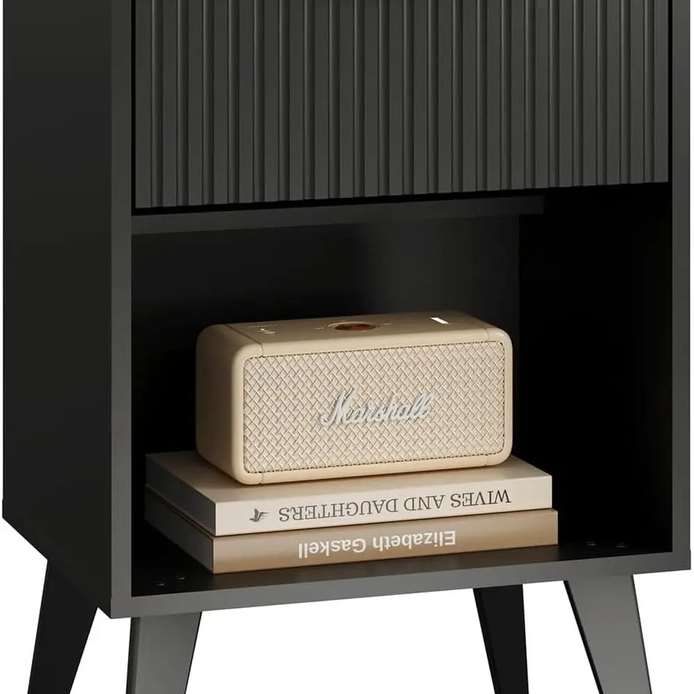 Современная тумбочка из массива дерева с ящиками для хранения в спальне и гостиной