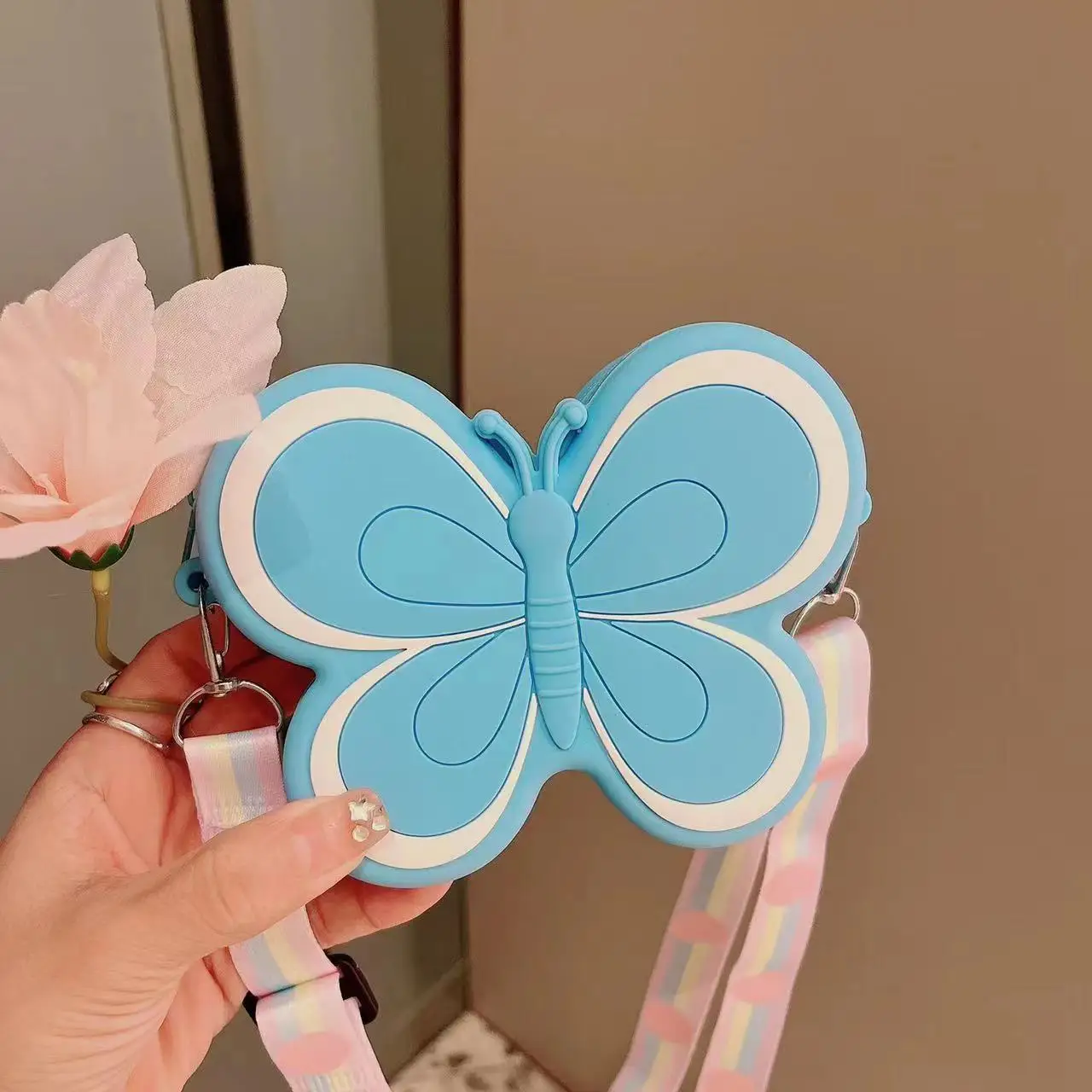 【Vendite calde】Portamonete in silicone Cartoon Butterfly Borsa a tracolla principessa regalo per ragazza leggera e resistente all\'usura