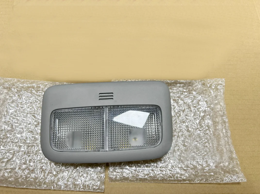 Applicable to Yaris 2008-2013 Indoor ceiling light Reading lamp assembly