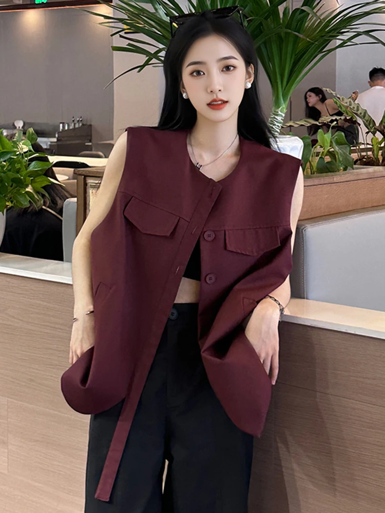 LANMREM Casual Round Neck Vest For Women Sleeveless Soild Color Single Breasted Coat Versatile 2024 Autumn New Clothing 2VV294