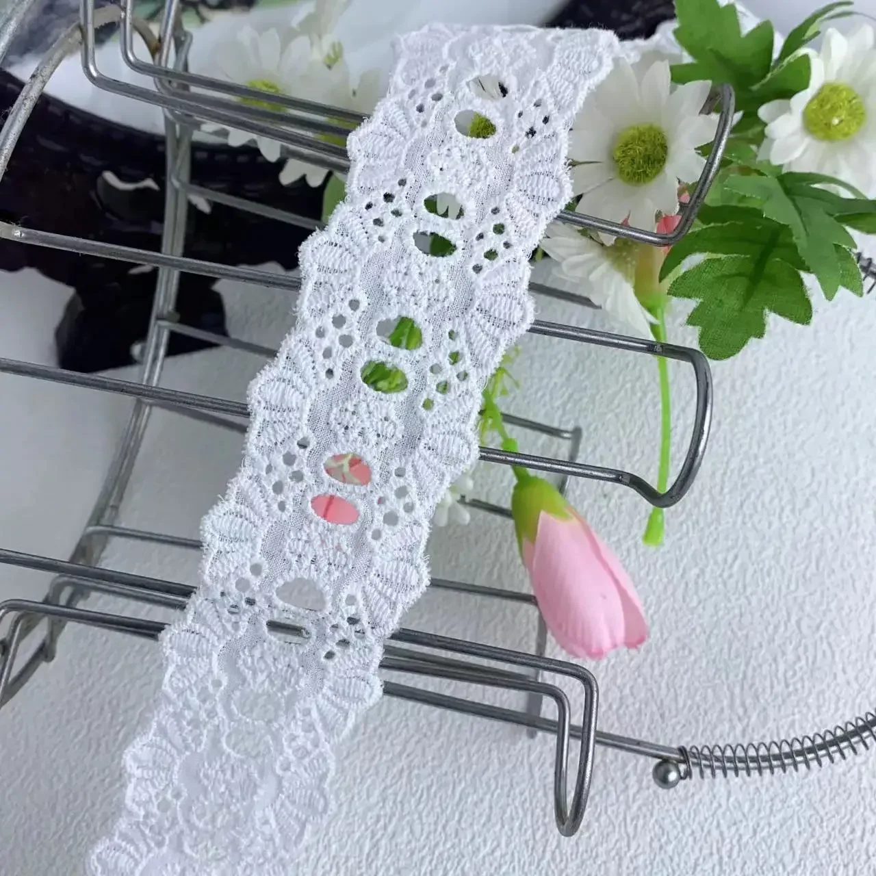 4CM Wide Hot White Cotton Embroidery Lace Fabric DIY Applique Collar CuffsTrim Ribbon Sewing Tassel Guipure Wedding Cloth Decor