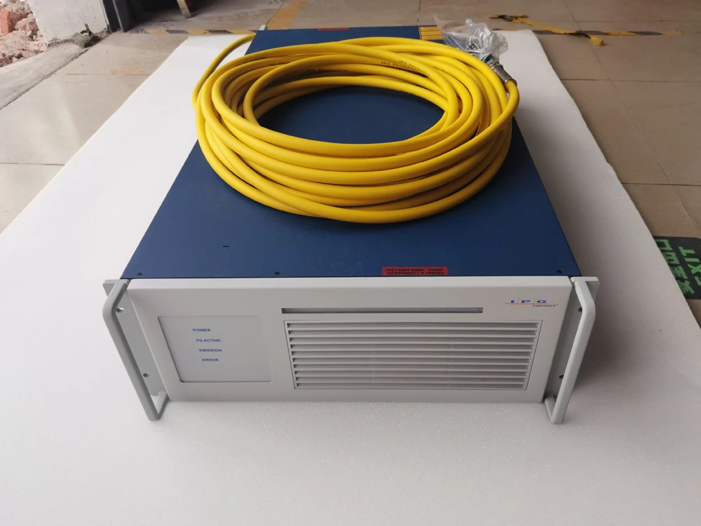IPG YLR ファイバーソース 1000W 1500W 2000W 3000W