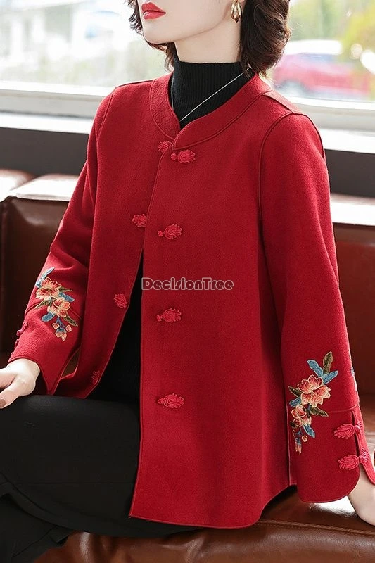 

2025 chinese national style women stand collar long sleeve embroidery flower coat cheongsam button casual tang suit blouse t001