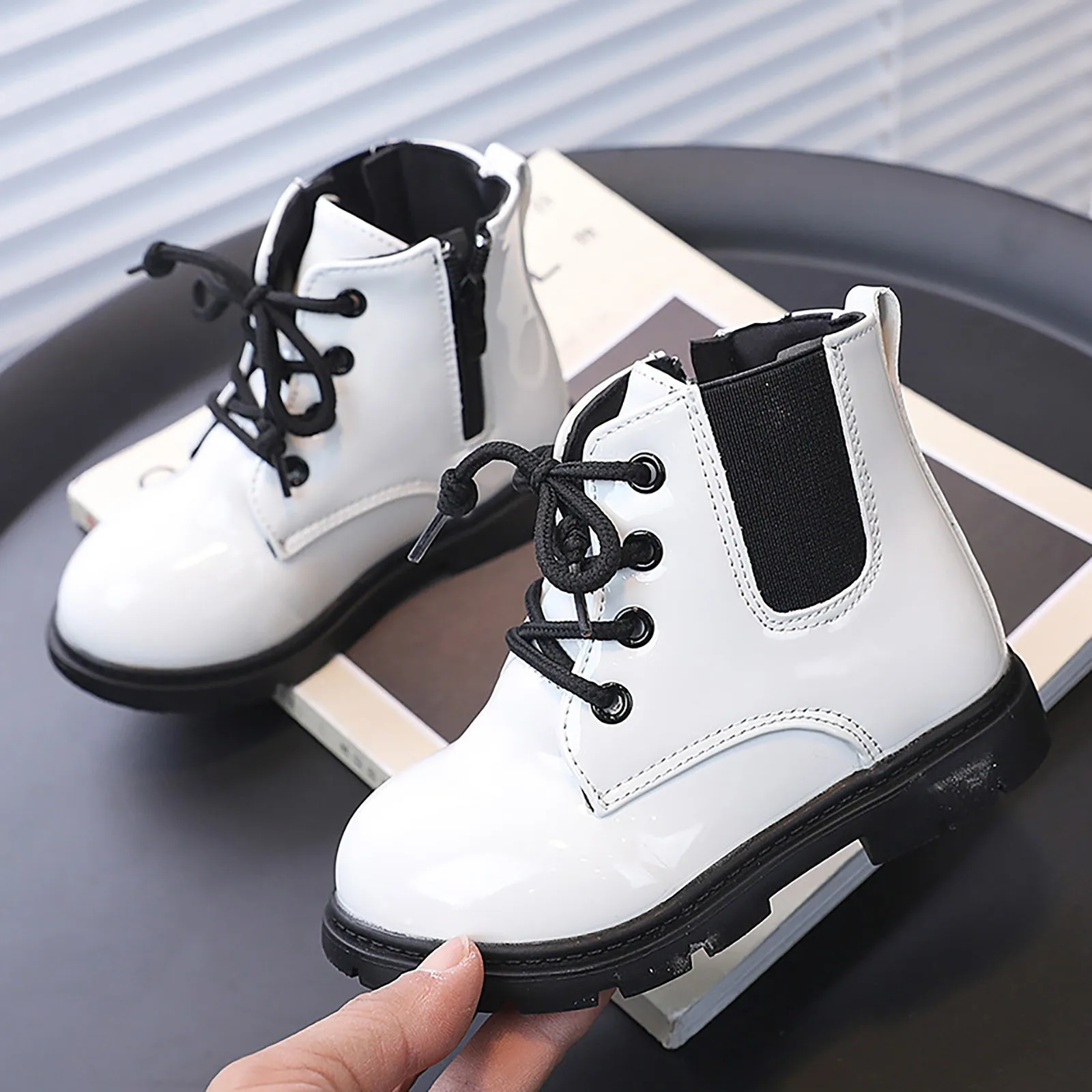 New Children Casual Shoes 2024 Autumn Winter Boots Boys Girls Shoes Fashion Leather Soft Antislip Boots Sport Running Shoes