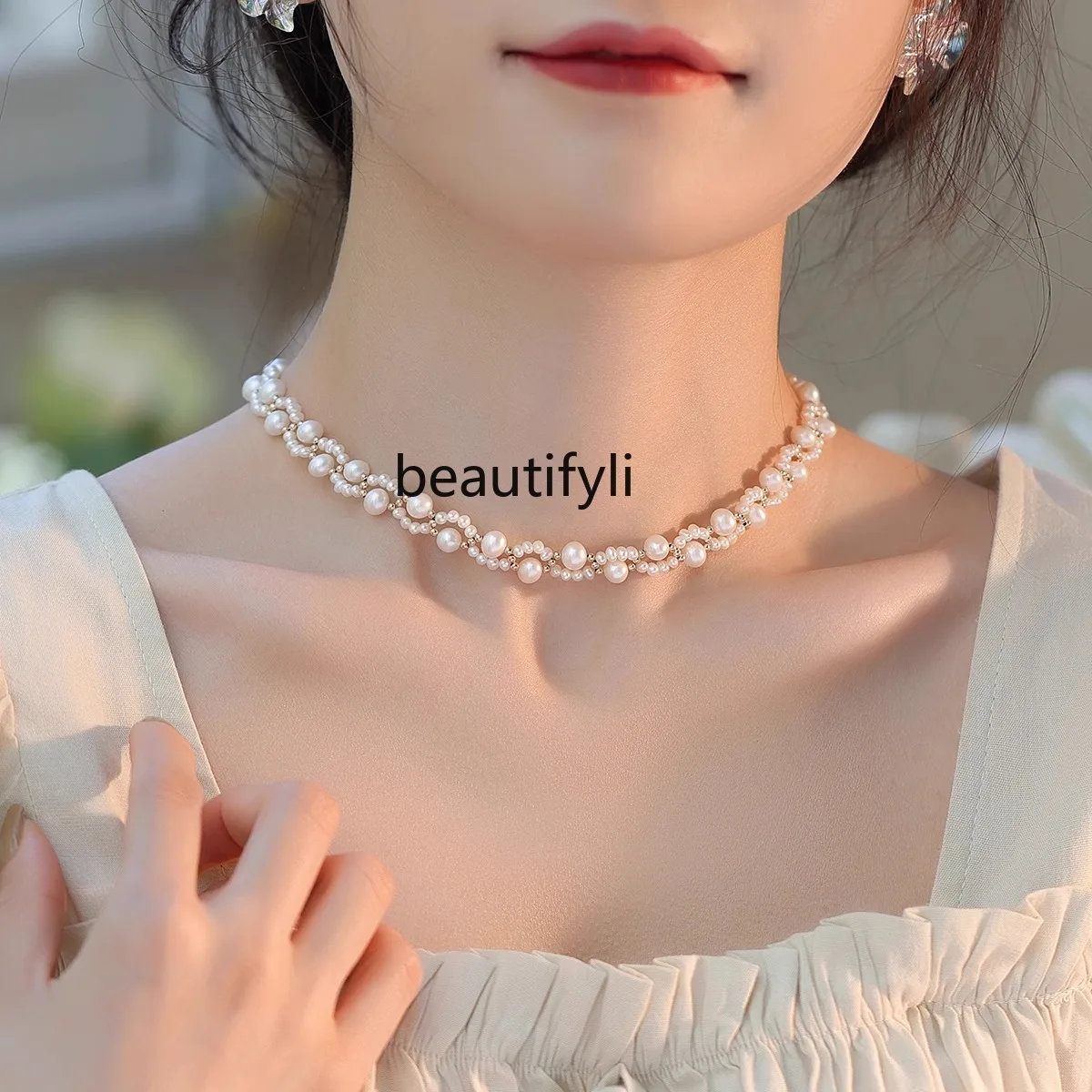 Niche design cat paw pearl necklace accessories premium collarbone chain new light luxury neck chain