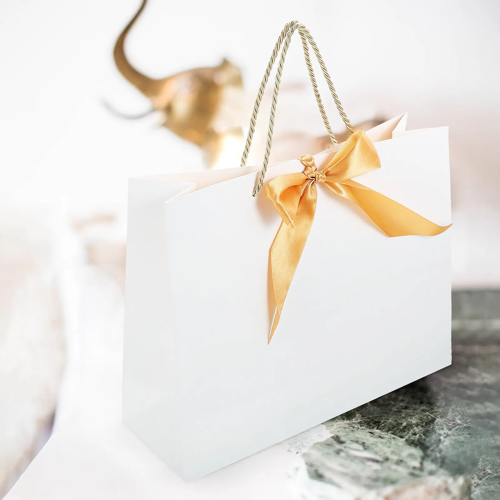 

8Pcs Jewelry Paper Bags Bowknot Design Lightweight Portable Shopping Gift Bags Clothes Packing Bag Paper Present Pouch