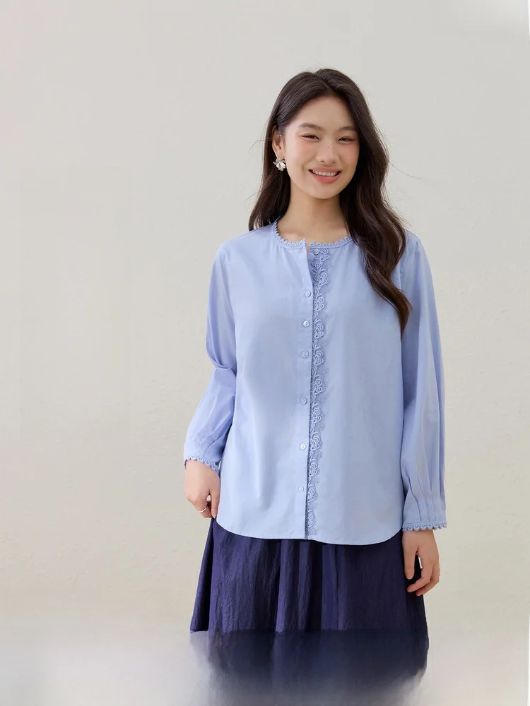 

Floral Lace Trim round Neck Shirt Versatile plus Size Women's Clothing Summer New Style Long Sleeve Commute Style Fitting Type