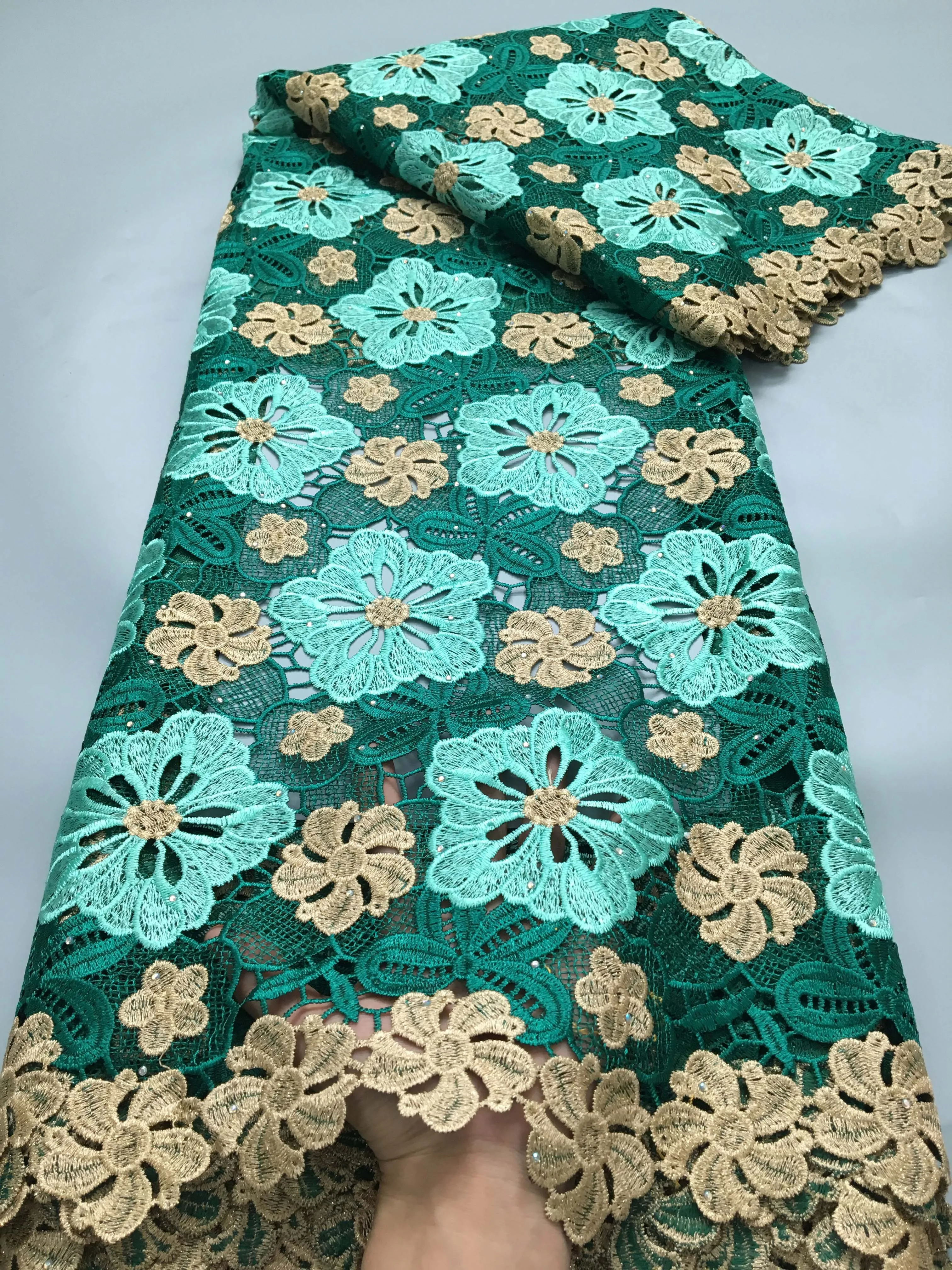 Nigerian Guipure Lace Fabrics 2024 5Yards High Quality African Flowers Cord Stones Lace Fabric For Women Party Dresses F3932