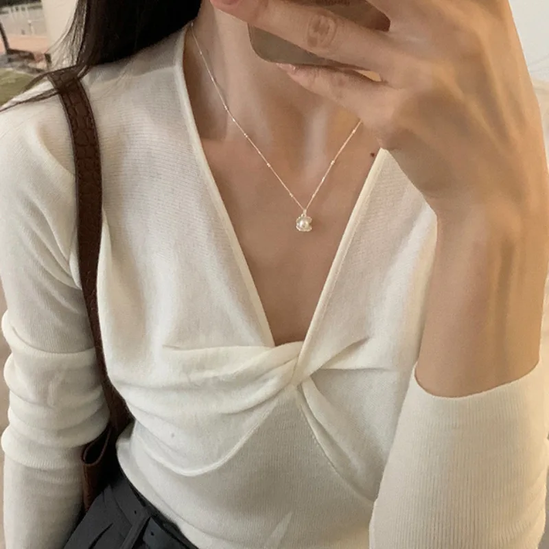 Pearl Shell Pendant Necklace For Women Delicate and Elegant Temperament Choker Chain Office Party Jewelry Birthday Gift