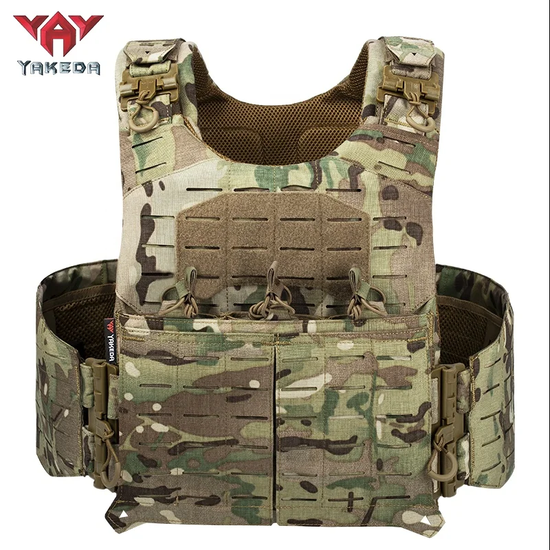 

YAKEDA Plate Carrier Quick Release Tactical Vest Outdoor Laser Cut Hunting Training MOLLE MC Camouflage with Mag Insert