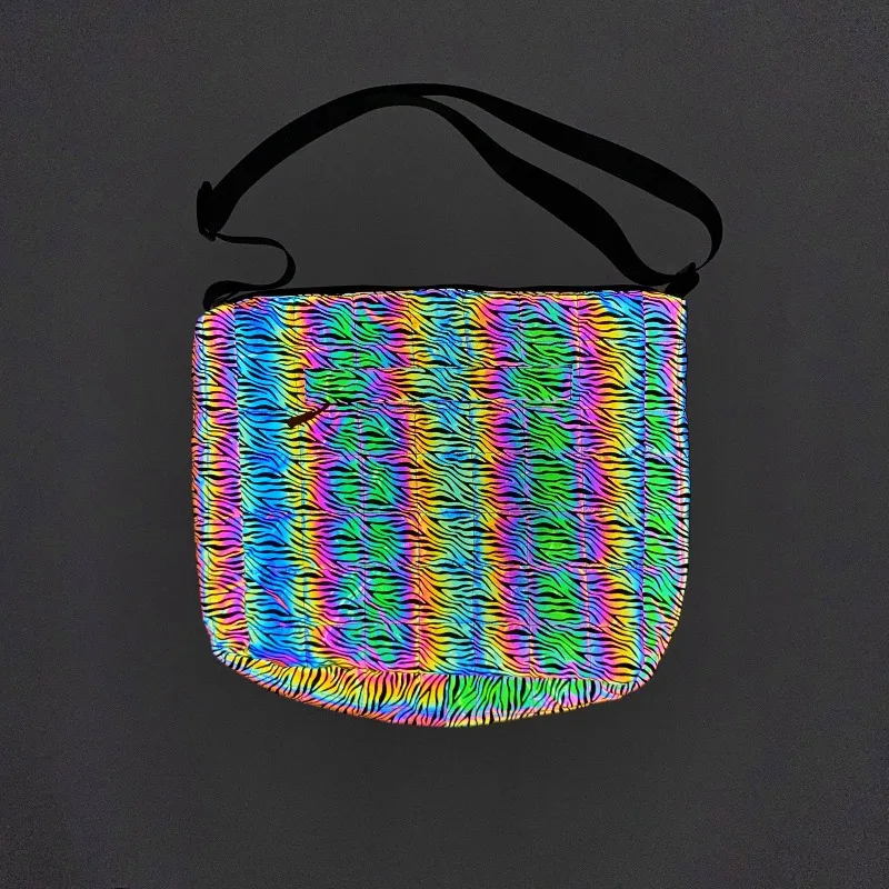 Iridescent Reflective Tote Bag Women Large Capacity Quilted Padded Crossbody Bag Daily Casual Shoulder Bag Japanese Style New