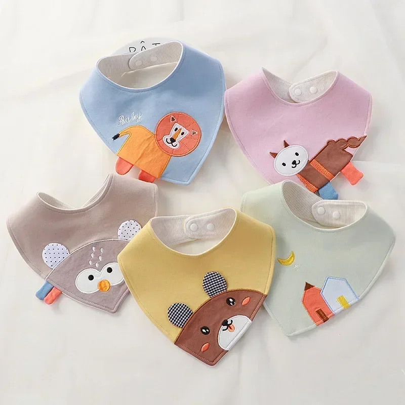 Bavoir en coton doux à motif de dessin animé pour bébé, serviette d\'alimentation pour nouveau-né, bandana pour fille et garçon