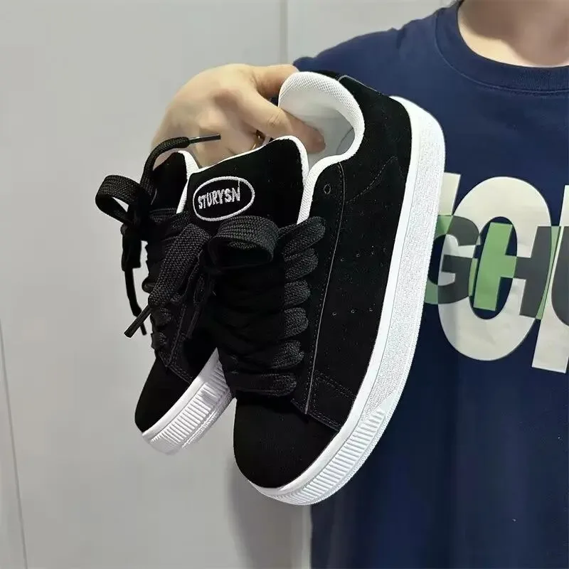 Men's Shoes 2024 Autumn and Winter New Warm Student Casual Bread Shoes Fashionable and Versatile Trend Niche Board Shoes