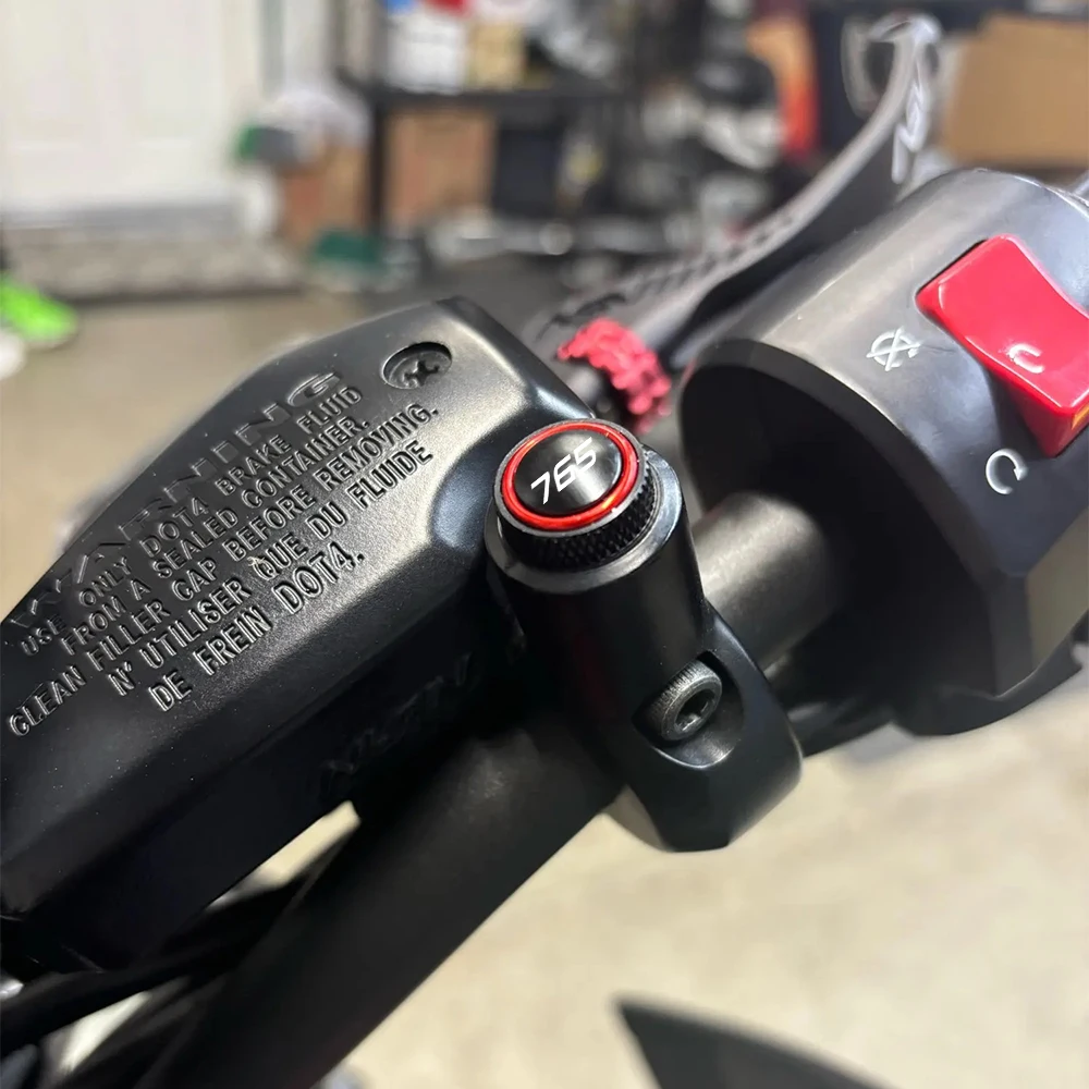 For Triumph Street Triple 765 RS /S/R 675 Trident 660 Tiger 900 GT 800 1200 CNC Motorcycle Mirror Hole Plug Screw Bolts Cover