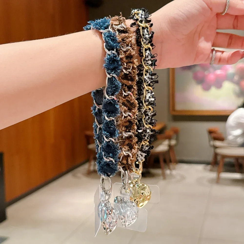 

[Kf] Xiaoxiangfeng фланелевой браслет ремешок для мобильного телефона ins стиль модный кулон на запястье прочный и прочный металлический кулон