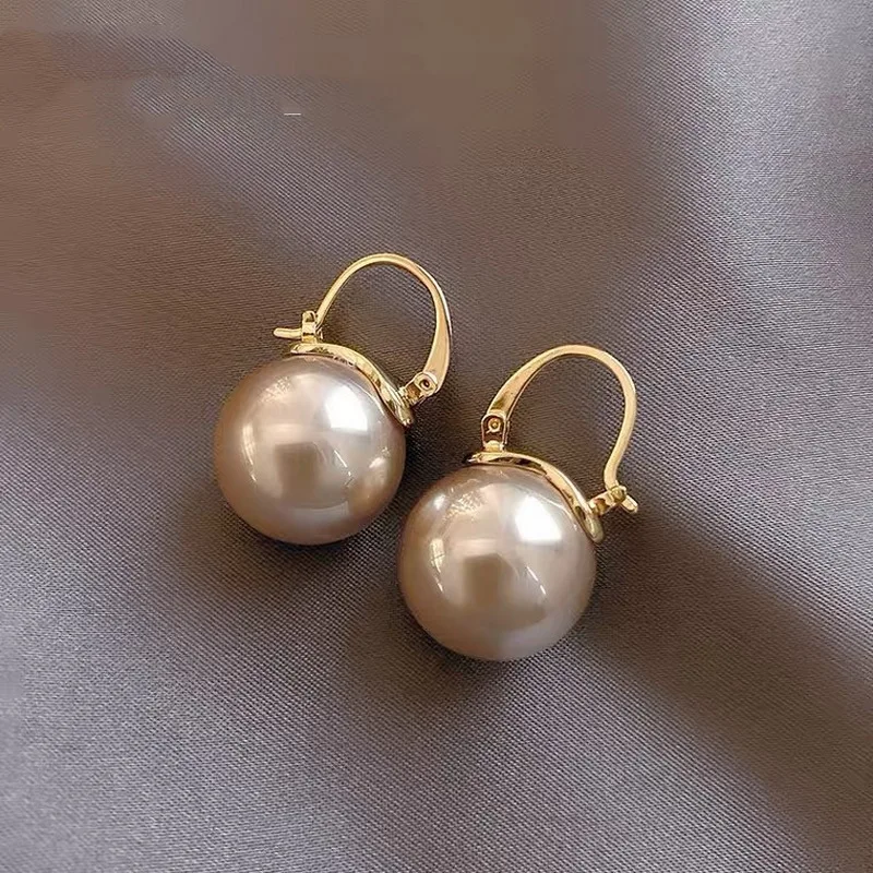 Korean Cute Pearl Hoop Earrings for Women Luxury Gold Color U Shape Design Wedding Earrings Statement Fashion Jewelry image 2