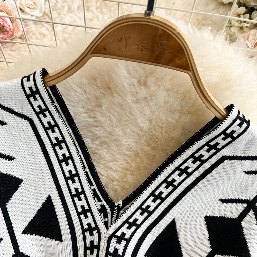 YuooMuoo Elegant Bodyconจีบชุดผู้หญิงฤดูร้อน 2025 เอวสูงSlimเอวชุดปาร์ตี้เซ็กซี่Streetwear Lady Vestidos Robes