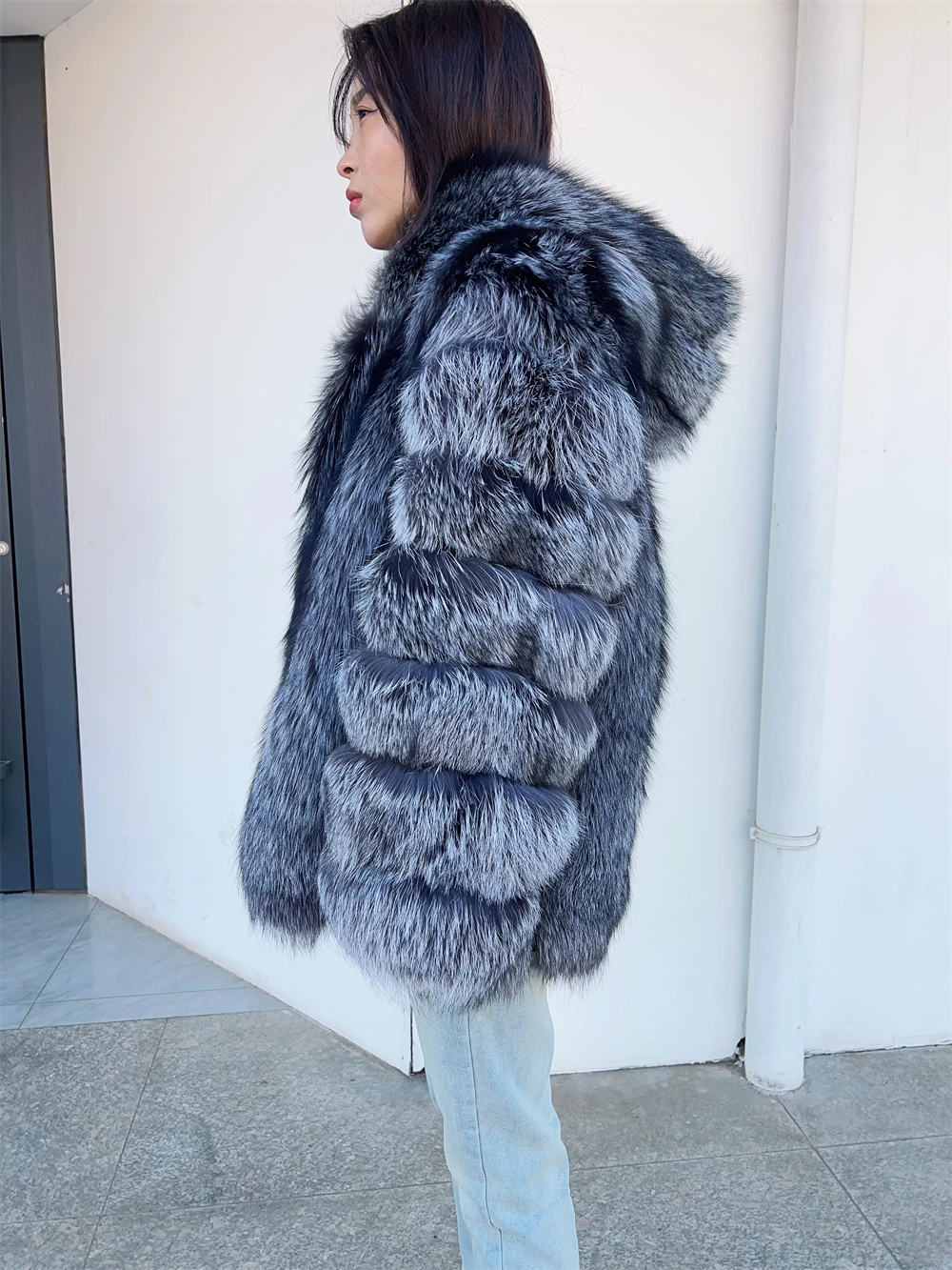 Hooded Silver Fox Fur Coat Women Full Sleeves Plus Size Female Genuine Cropped Thick Fox Fur Jacket With Hood Winter