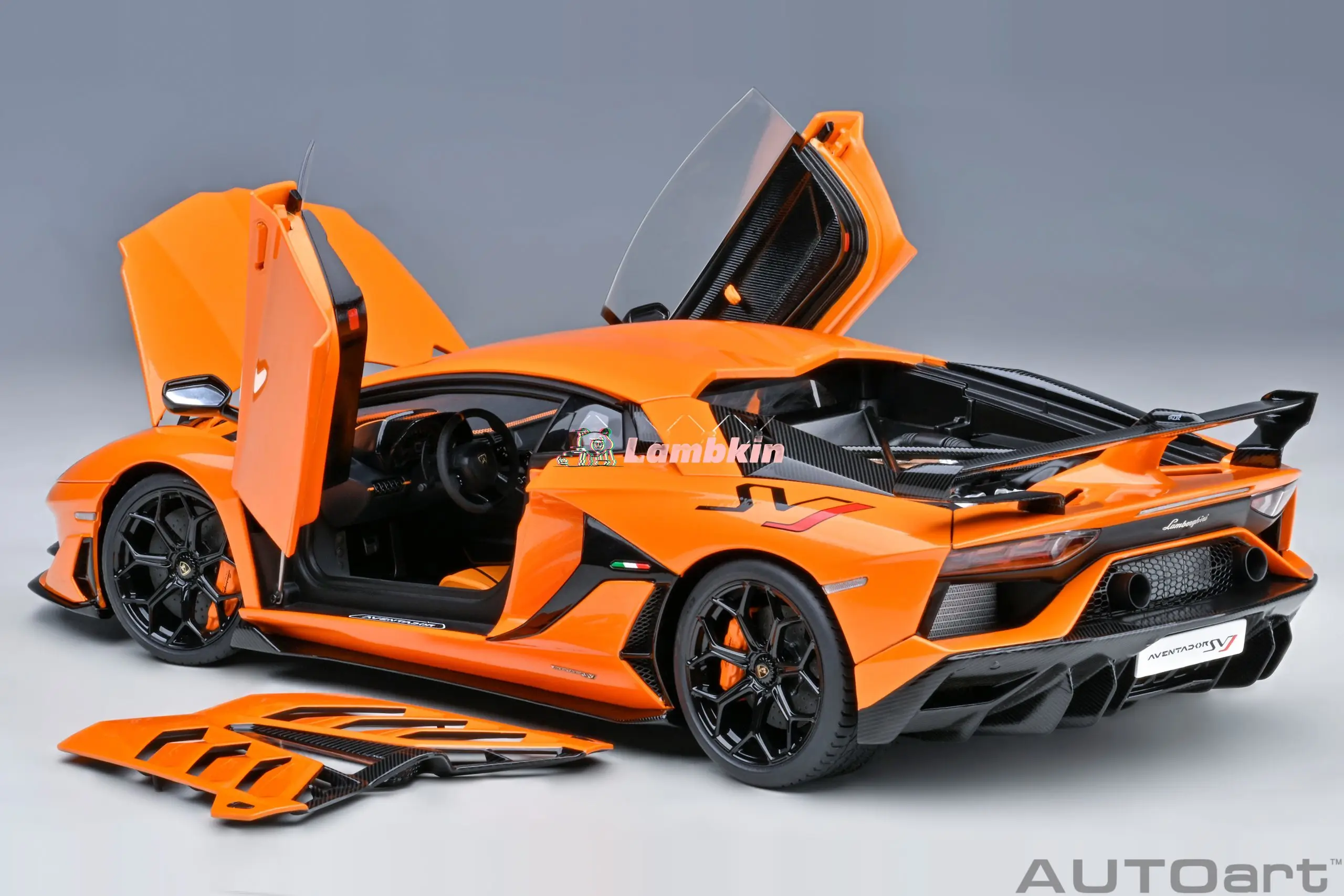 Autoart 1/18 For Lamborghini AVENTADOR SVJ Car Model