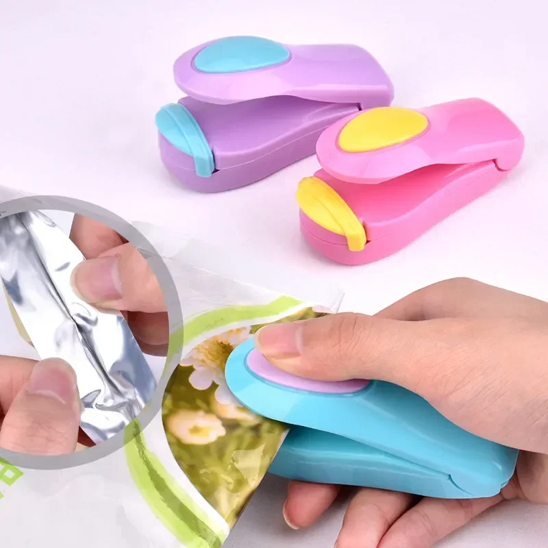 Kitchen Accessories Tools Mini Portable Food Clip Heat Sealing Machine Sealer Home Snack Bag Sealer Kitchen Utensils Gadget Item