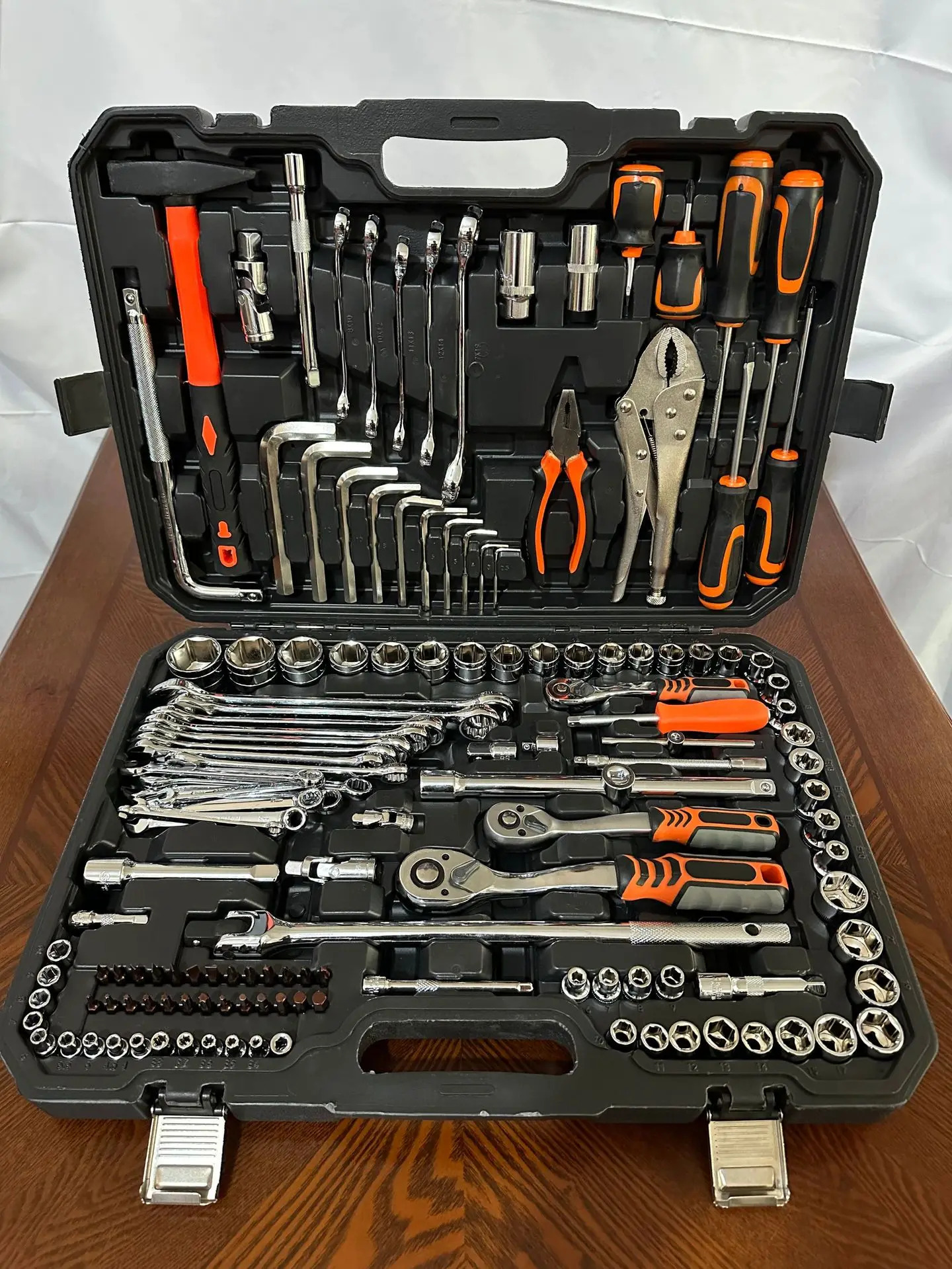 142 PCS Wrench Set Tools Car Repair Tools Chrome-vanadium Steel Mechanic Tool Set