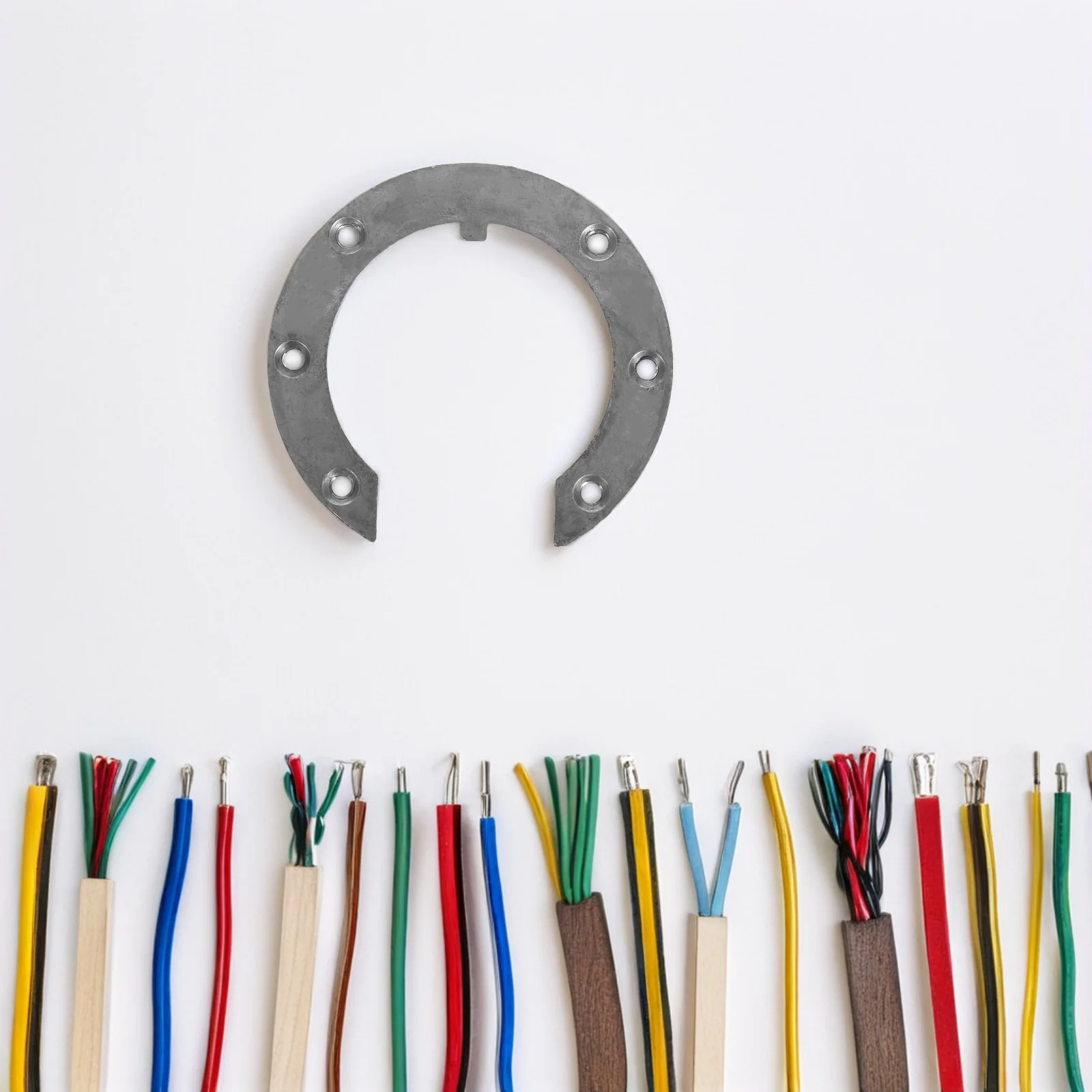 

Universal Aluminum Ceiling Fan Mounting Bracket C-Ring Ceiling Fixture Bracket for Home Office Commercial Fan Accessories