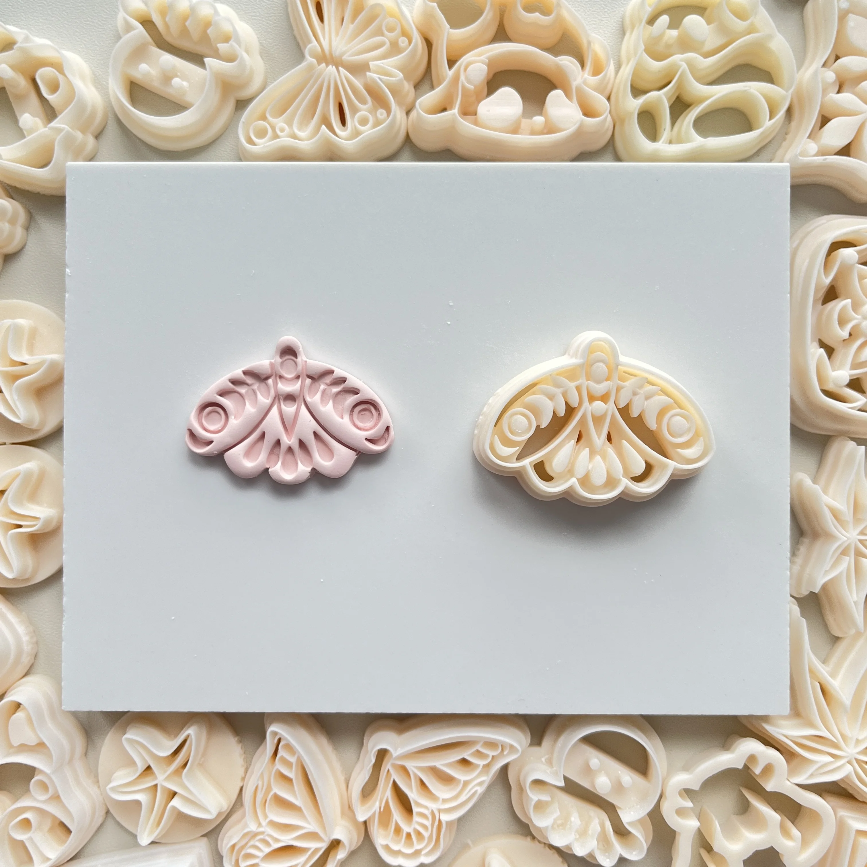 Schmetterling Serie Komplexe Exquisite Mottenförmige Ton-Schneidformen für DIY Ohrringe Schmuck Abzeichen Herstellung Polymer Clay Formen – Detail 6