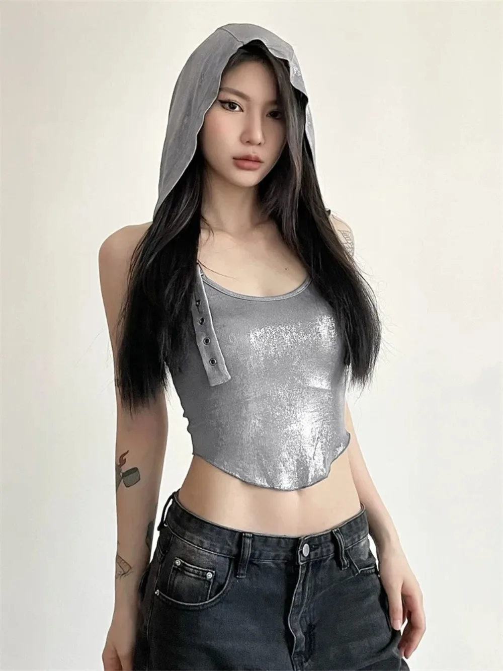 

Silver Retro Matte Cyberpunk Fashionable High Street Sexy Mature Confident Cool Simple Women's Summer Thin Hooded Vest