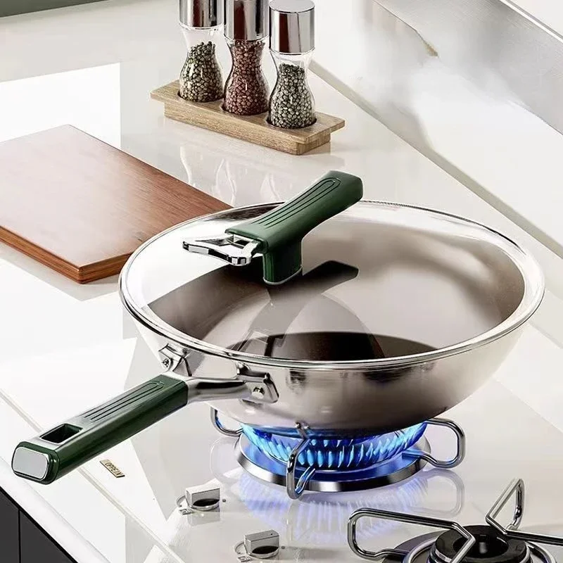 

Titanium non stick pot Three layer steel titanium pot Household uncoated and oil fume free flat diamond cookware wok pan