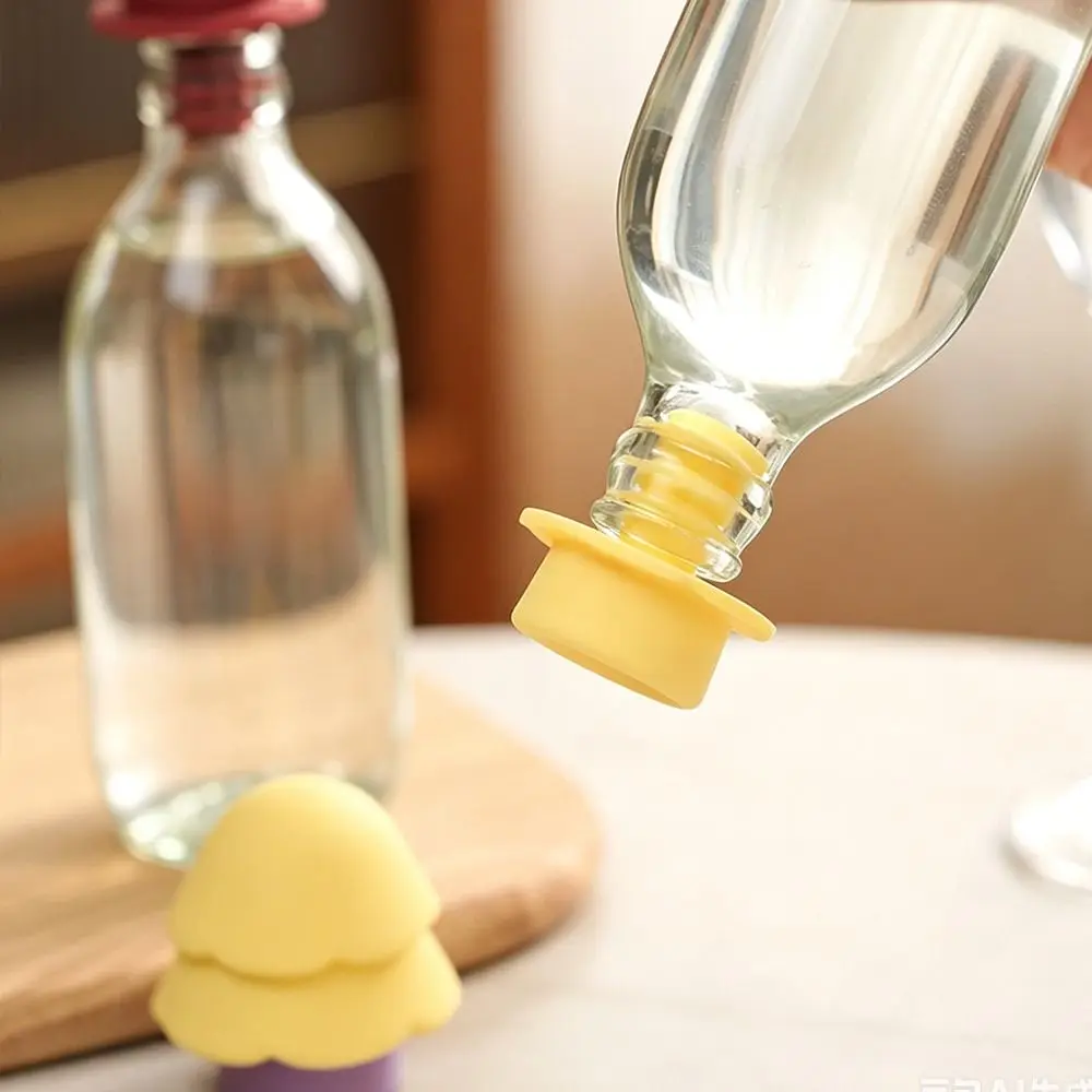 Screw Cap Opener Bottle Opener Silicone Multifunction Bottle Stopper Non Slip Grip Pine Tree Shape Kitchen Tools