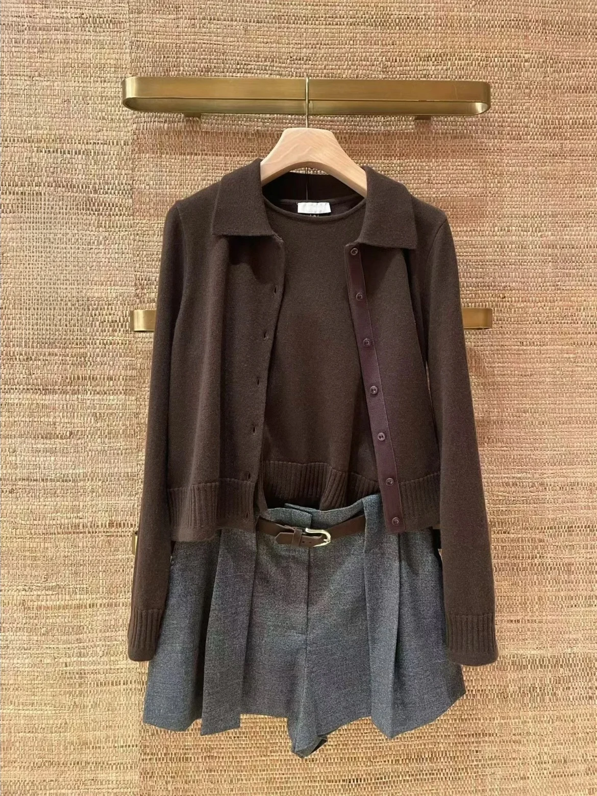 

Heidd Neck Long Sleeve Knitted Vest Brown Versatile Early Spring Fashion Set Casual Style Adult Women's Clothing