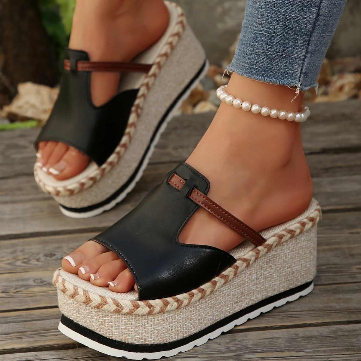 

Best Selling 2026 Summer Women's Wear Woven Edging Wedge Slippers Thick Bottom Solid Color Plus Size Slippers Zapatos De Mujer