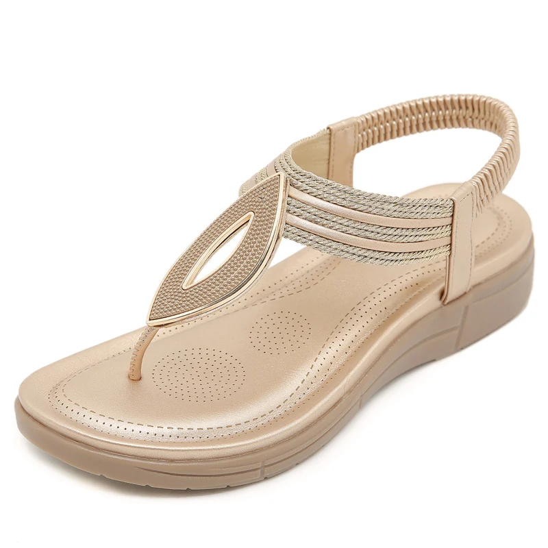 Sandali da donna estivi nuovi casual antiscivolo diamante PU Bohemia Beach scava fuori scarpe romane donna tacchi piatti da donna