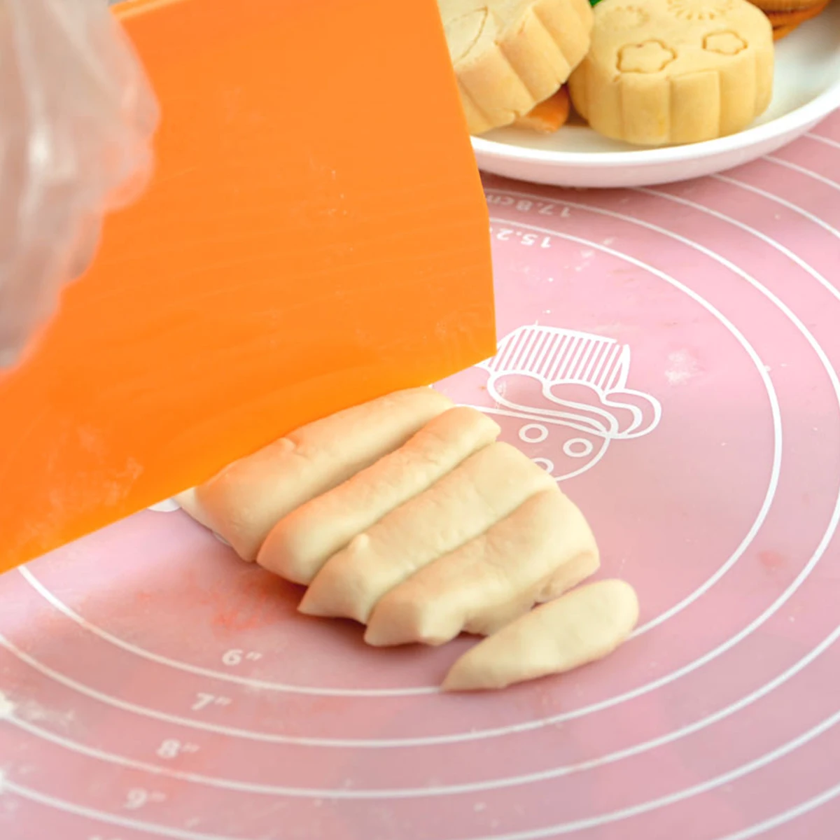

4Pcs Cake Baking Supplies Baking Accessories Practical Kitchen Gadgets Pastry Tools Decorative Accessories