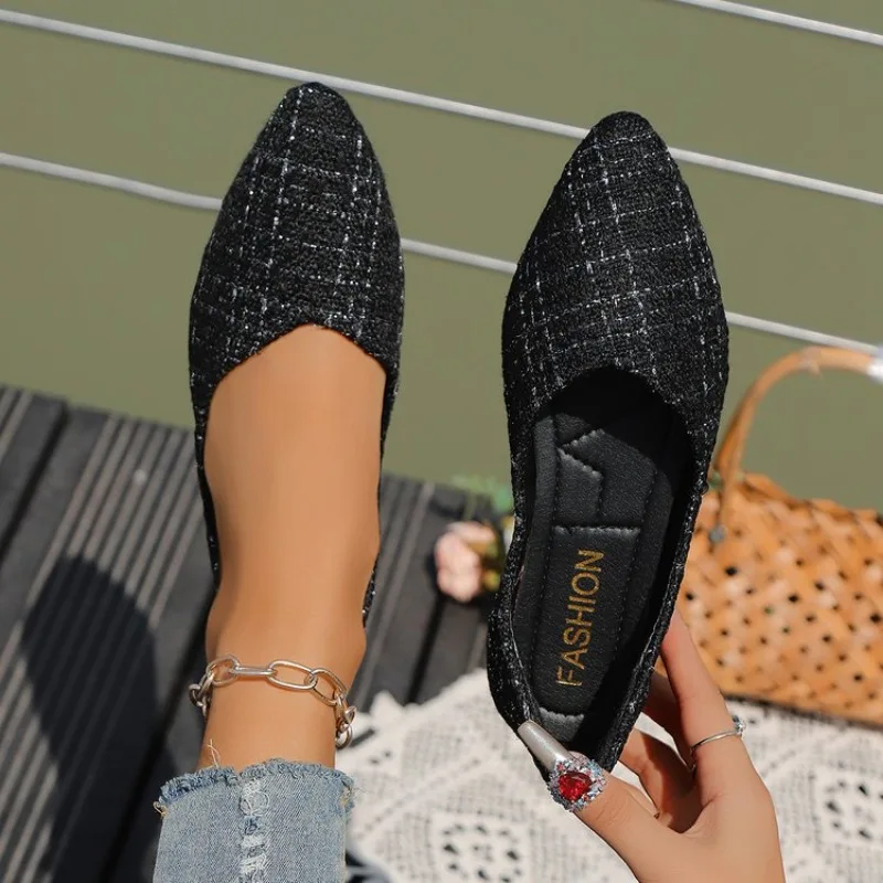 Large Size Single Shoe Women's 2025 Spring/summer New Pointed Fashion Plaid Shallow Mouth Flat Bottomed Bean Women's Shoes