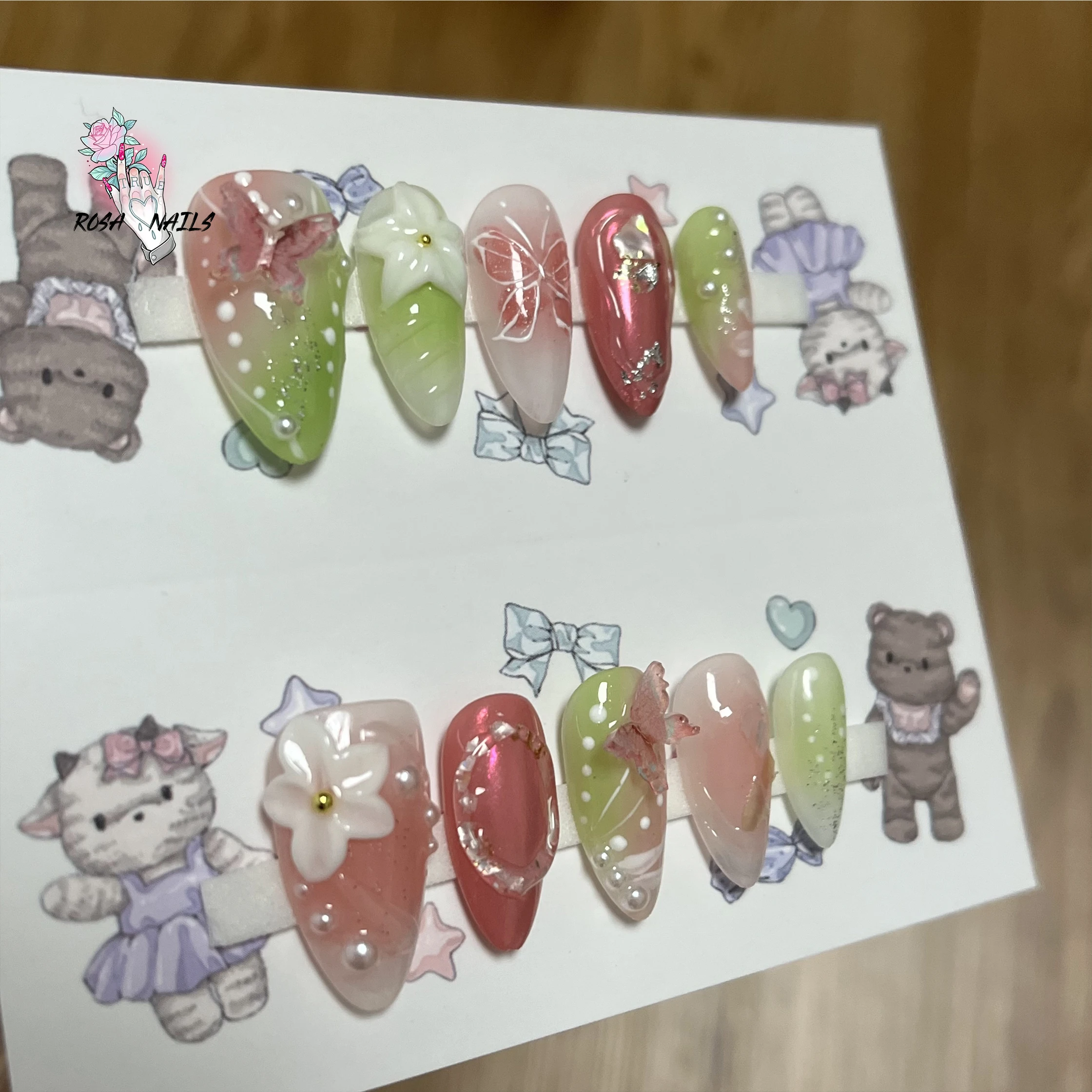 نصائح فن الأظافر ثلاثية الأبعاد المطلية يدويًا ، ضغط اللوز على الأظافر ، الفراشات الوردية ، الزهور العائمة المصنوعة يدويًا ، زهرة البتلة