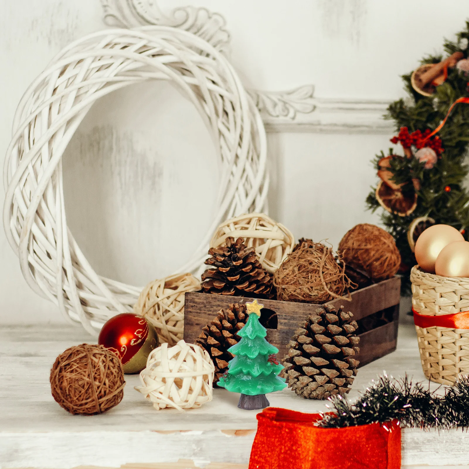 

7Pcs Mini Snow Scene Decoration Micro Landscape Resin Christmas Tree Home Ornament and Gift Mini Christmas Tree Ornament