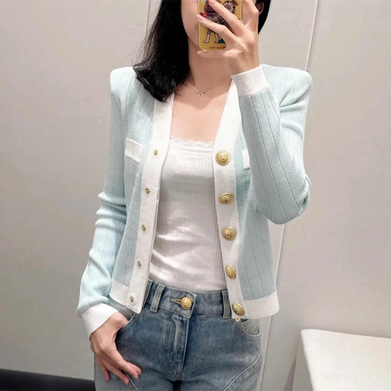 

Высококачественная версия Парижского Sle V-Ne ort Вязаный открытый кардиган Женский облегающий цветной топ Blo Gold Bule Ele Top