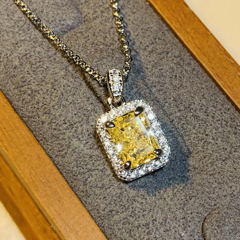 Huitan Luxus gelb Zirkonia Anhänger Halskette für Frauen edle Hochzeitstag Geschenk Temperament elegante Dame Schmuck