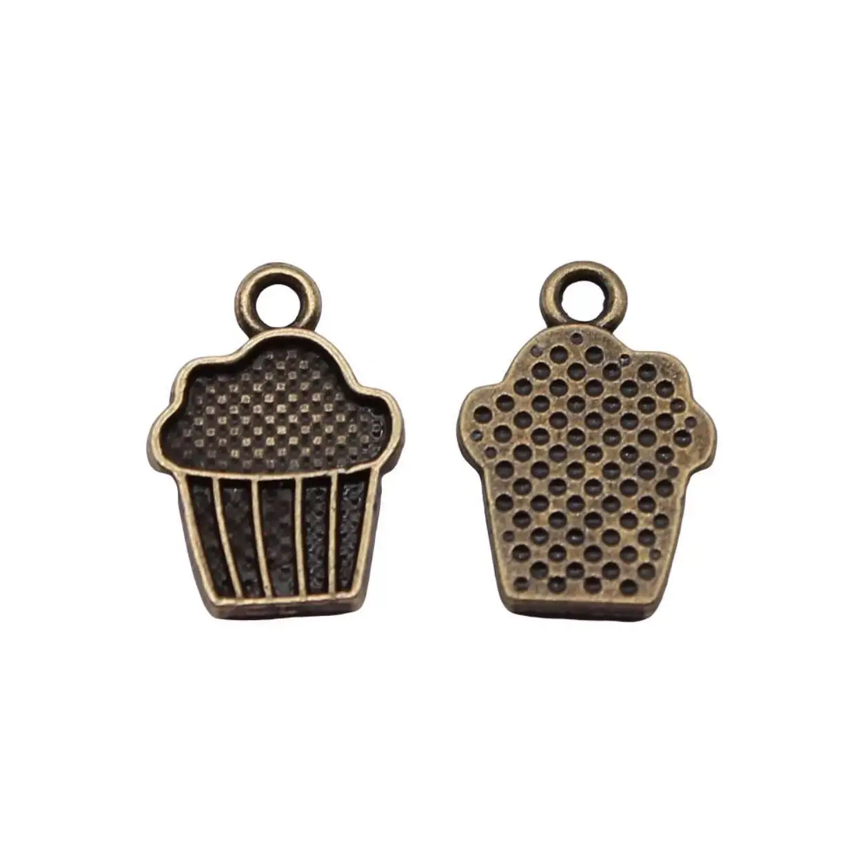 

35pcs 15*10mm Lovely cake design pendants for jewelry making Zinc alloy metal HW3002